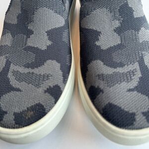 Rothys The Sneaker Black Grey Camo‎ Slip on Shoe. Women's 6. EUC Washable